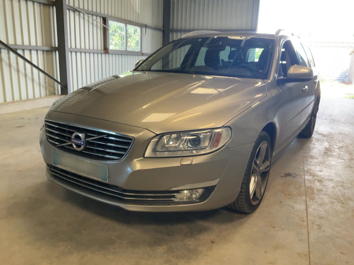 Volvo V70 2016