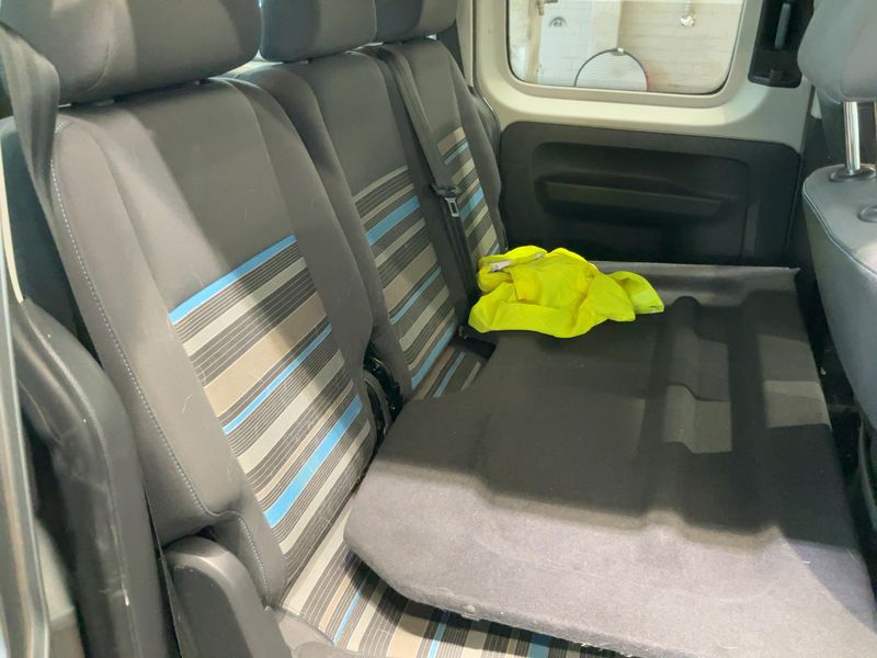 Volkswagen Caddy 1.2 TSI Maxi Roncalli 2012 – снимка 20