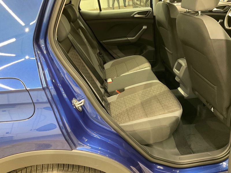 Volkswagen T-Cross 1.0 TSI Style — zdjęcie 14