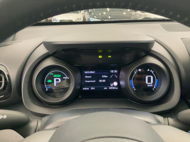 Toyota Yaris Cross 1.5 Hybrid Design — zdjęcie 13
