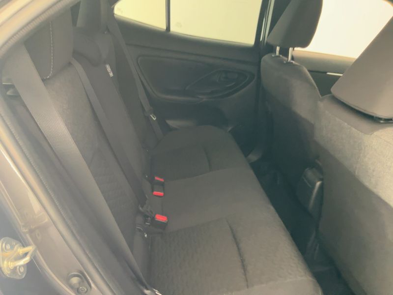 Toyota Yaris Cross 1.5 Hybrid Design — zdjęcie 14