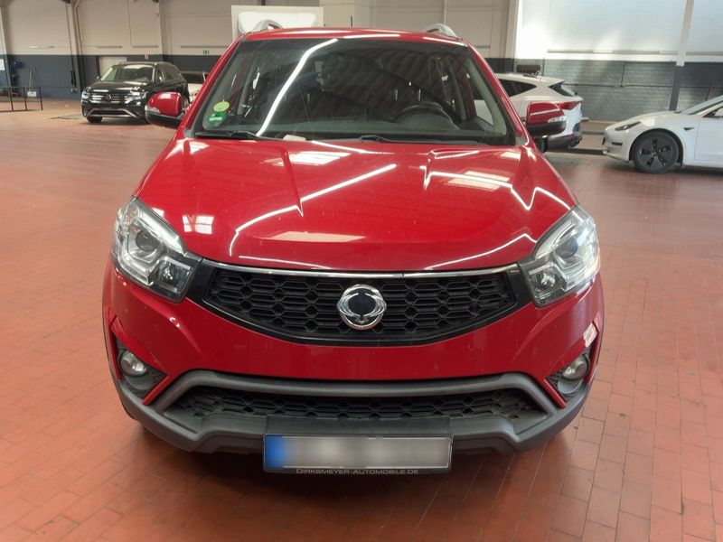 Ssangyong Korando 2.2 TD Quartz 4x4 — zdjęcie 9