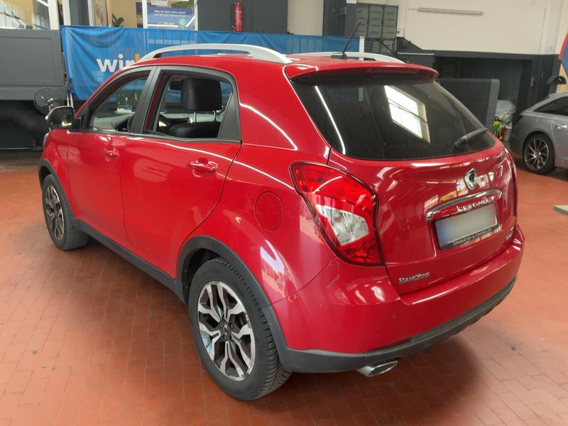 Ssangyong Korando 2.2 TD Quartz 4x4 — zdjęcie 3