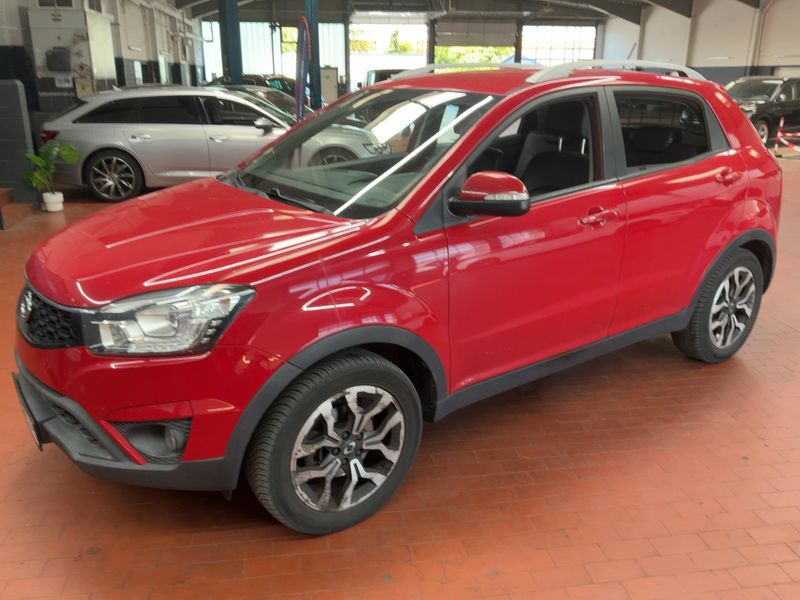 Ssangyong Korando 2.2 TD Quartz 4x4 — zdjęcie 2