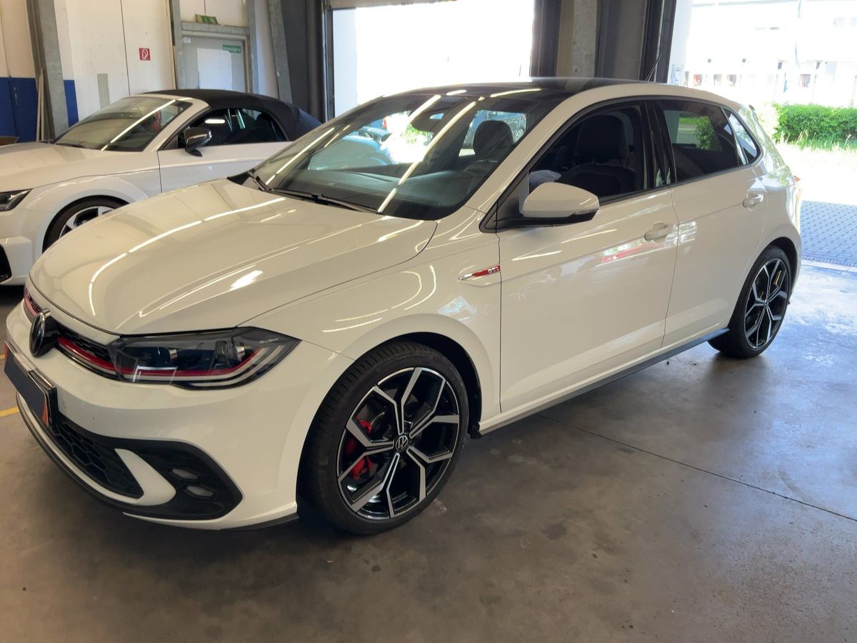 Volkswagen Polo 2022 — photo 1