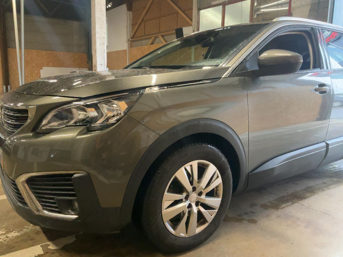 Peugeot 5008 d'occasion