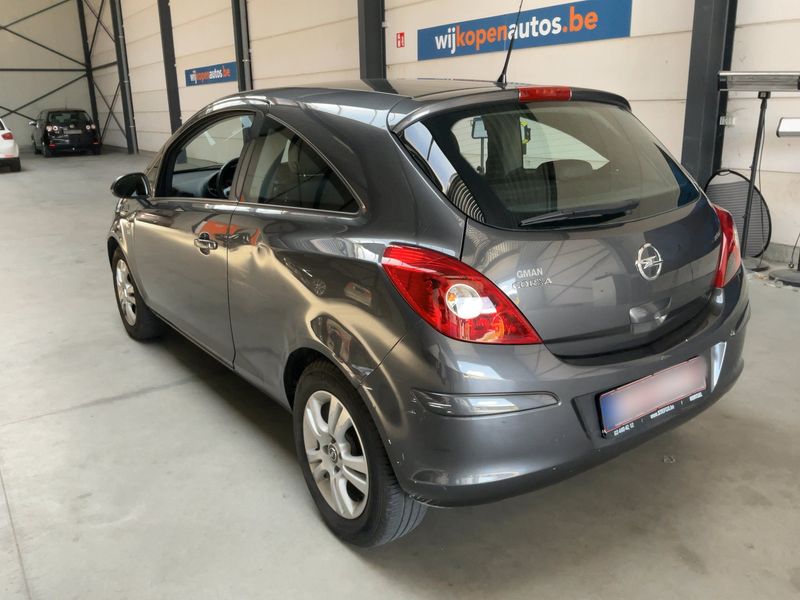 Opel Corsa 1.2 Active 2013 – снимка 6