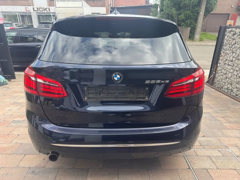 BMW 2er 225xe Active Tourer Luxury Line — zdjęcie 4