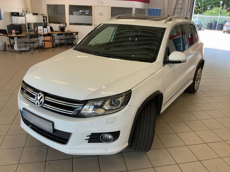 Volkswagen Tiguan 2.0 TDI Sport & Style 4Motion BlueMotion Tech 2015 – снимка 1