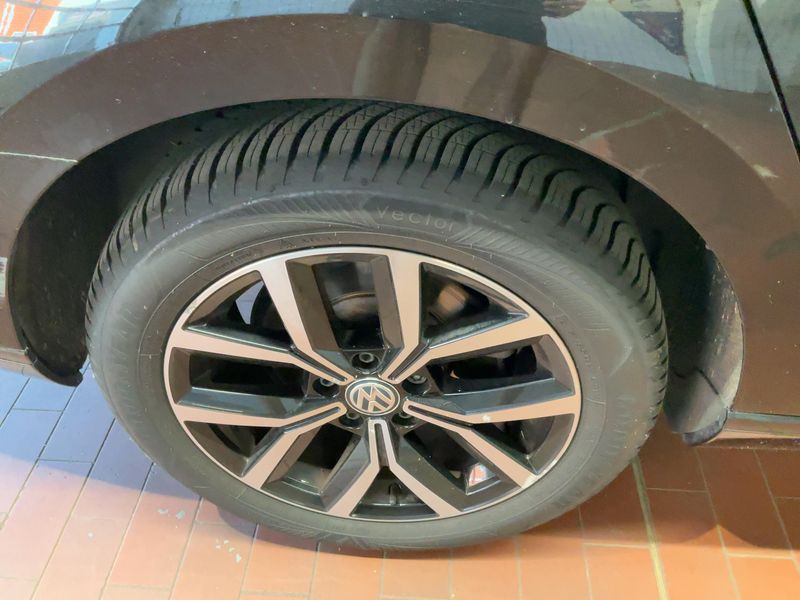 Volkswagen Passat 1.6 TDI Comfortline BlueMotion Tech 2017 – снимка 9