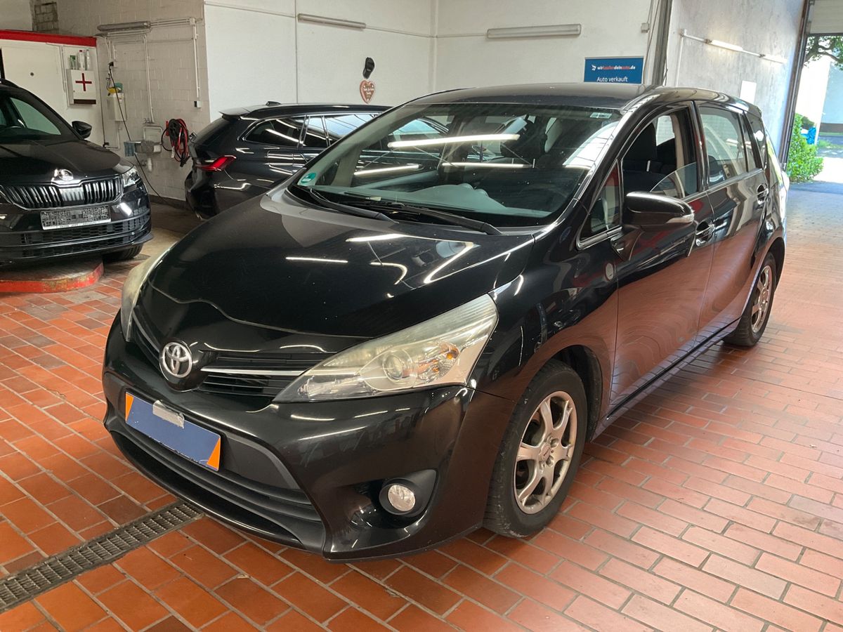 Toyota Verso 2013