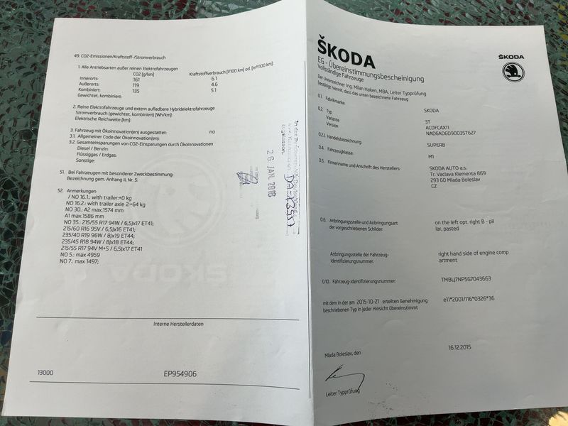Skoda Superb 2.0 TDI Laurin & Klement 4x4 — zdjęcie 16