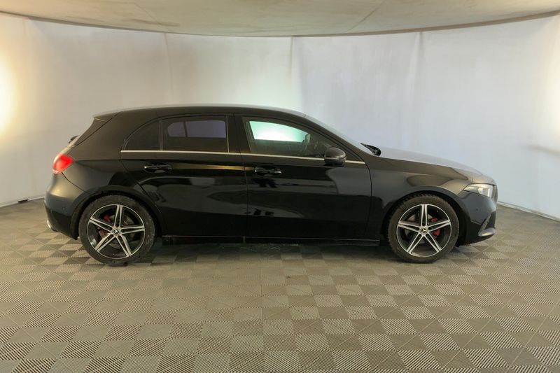 Mercedes-Benz A-Klasse A 180 d — zdjęcie 7
