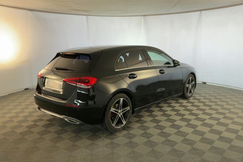 Mercedes-Benz A-Klasse A 180 d — zdjęcie 6