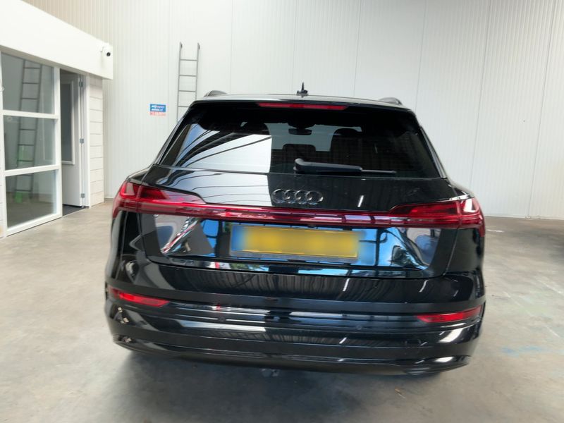 Audi e-tron 55 quattro Advanced — zdjęcie 5