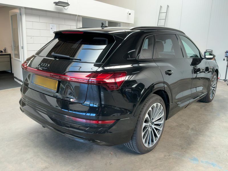 Audi e-tron 55 quattro Advanced — zdjęcie 6