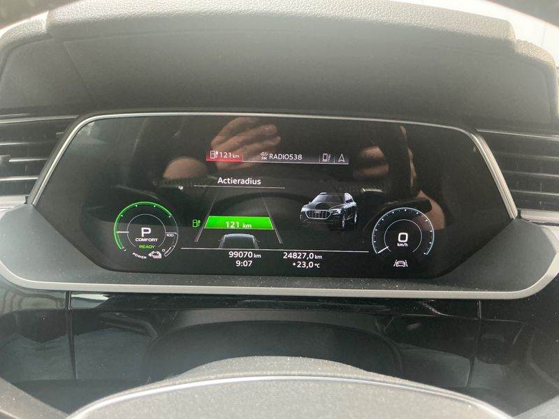 Audi e-tron 55 quattro Advanced — zdjęcie 13