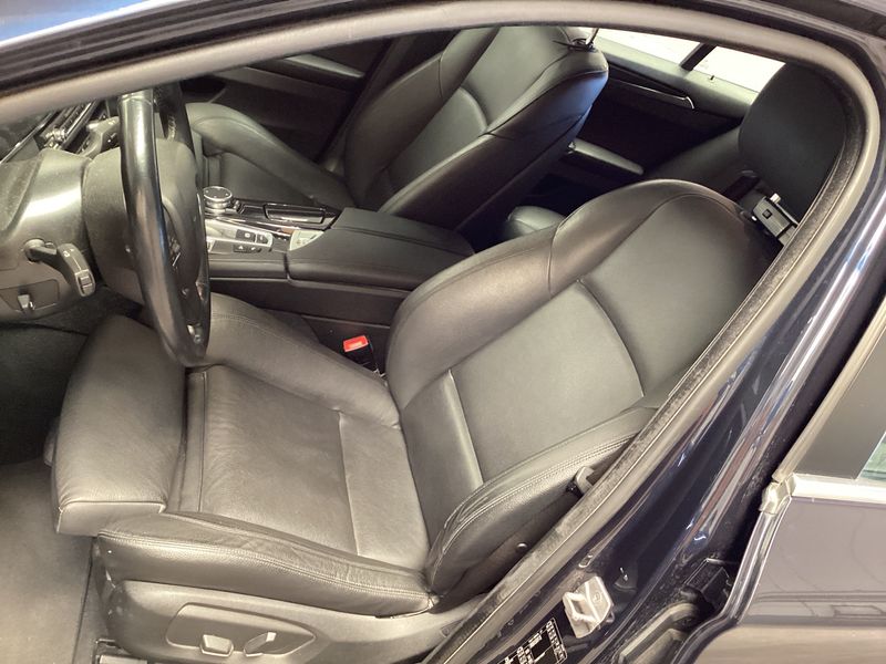 BMW 5er 520d xDrive 2016 – снимка 23