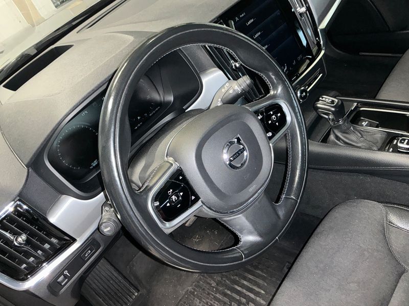 Volvo V90 2.0 D4 Momentum 2017 – снимка 22