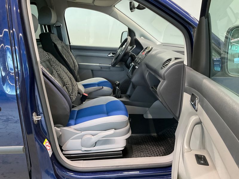 Volkswagen Caddy 2.0 TDI Maxi Life 2009 – снимка 3