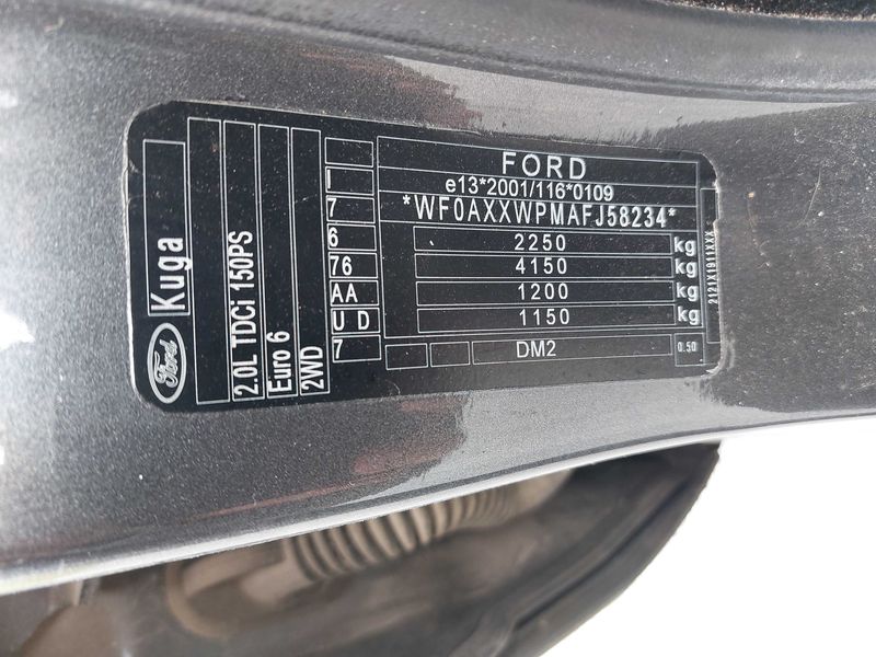 Ford Kuga 2.0 TDCi Trend — zdjęcie 15