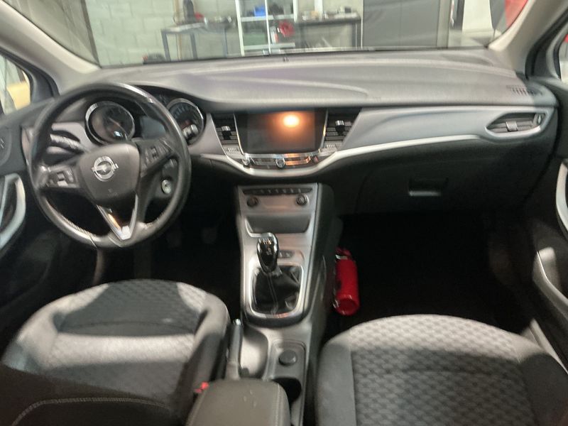 Opel Astra 1.0 Turbo Business Start/Stop — zdjęcie 12