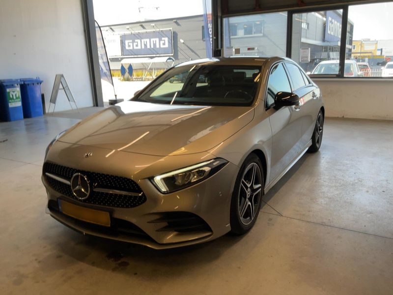 Mercedes-Benz A-Klasse Limousine A 200 AMG Line