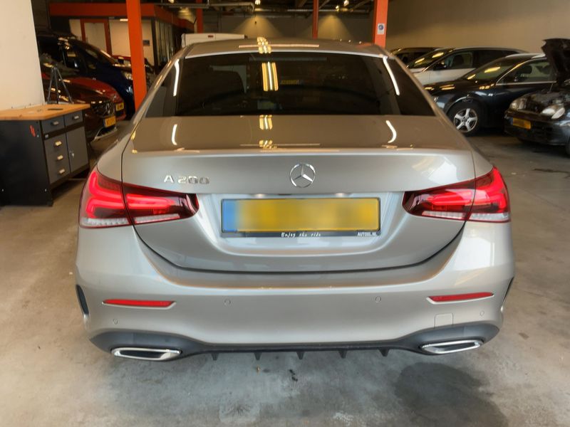 Mercedes-Benz A-Klasse Limousine A 200 AMG Line — zdjęcie 5