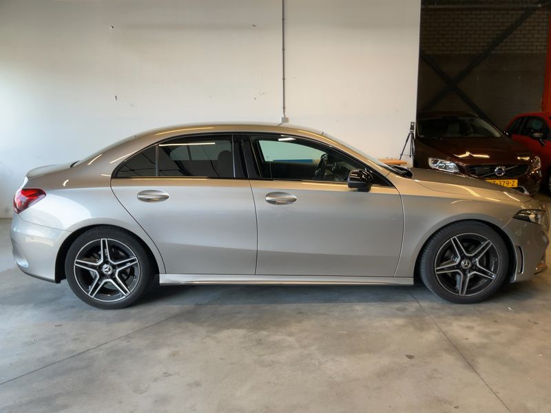 Mercedes-Benz A-Klasse Limousine A 200 AMG Line — zdjęcie 7