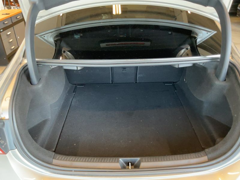 Mercedes-Benz A-Klasse Limousine A 200 AMG Line — zdjęcie 10