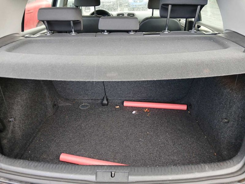 Volkswagen Golf VI 1.6 TDI Trendline BlueMotion 2010 – снимка 9