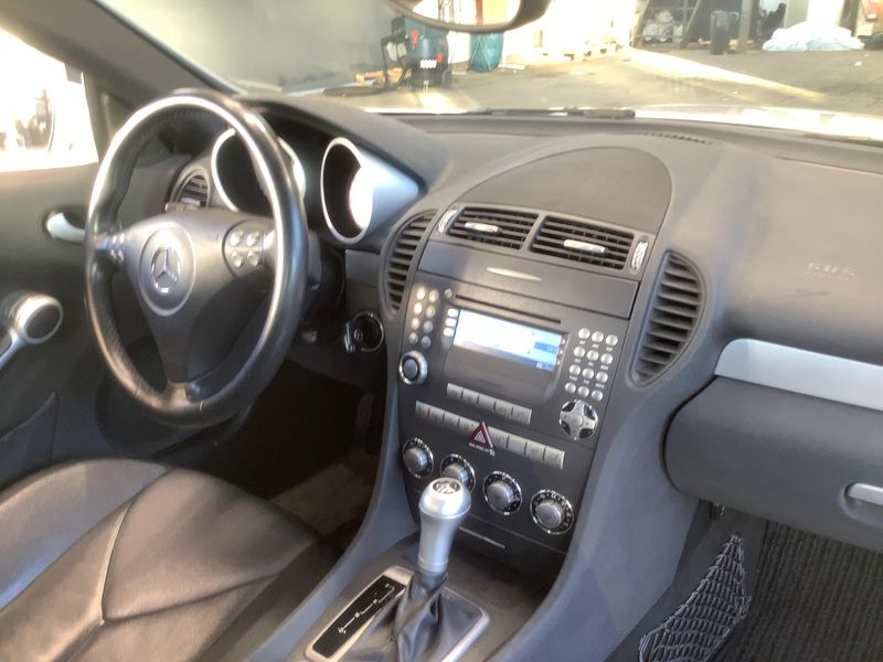Mercedes-Benz SLK-Klasse SLK 200 Kompressor — zdjęcie 12