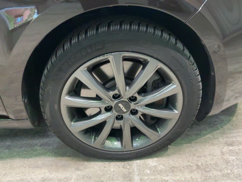 Skoda Superb 3.6 V6 FSI Elegance 4x4 2012 – снимка 11