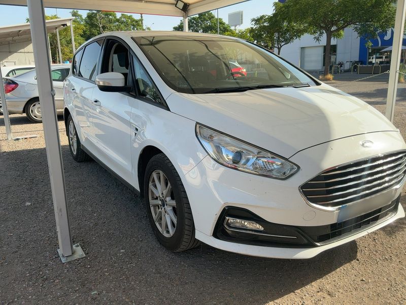 Ford S-Max 2.5 Hybrid Trend — zdjęcie 8