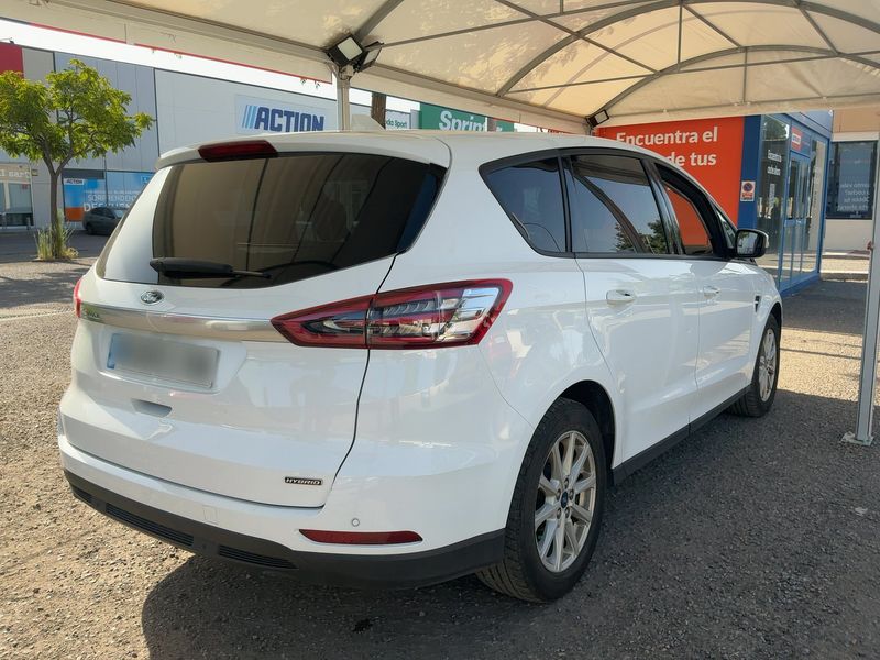 Ford S-Max 2.5 Hybrid Trend — zdjęcie 6