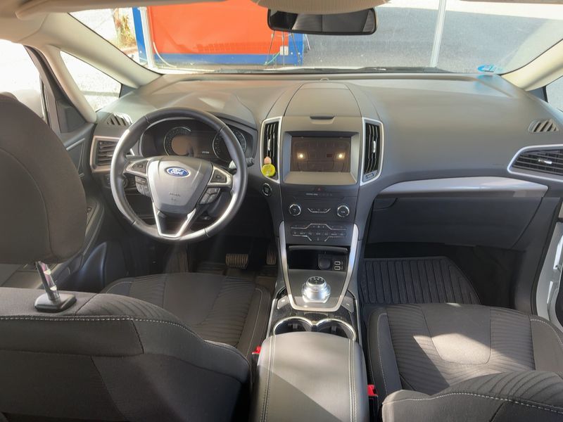 Ford S-Max 2.5 Hybrid Trend — zdjęcie 12