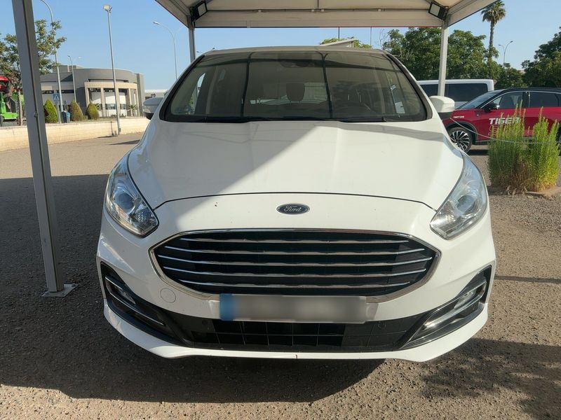 Ford S-Max 2.5 Hybrid Trend — zdjęcie 9