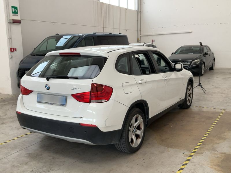 BMW X1 sDrive 18d — zdjęcie 6