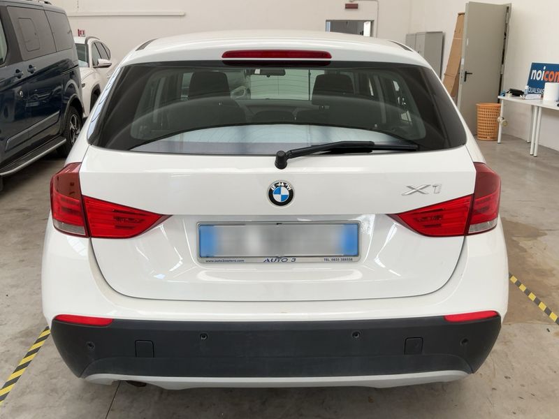 BMW X1 sDrive 18d — zdjęcie 5