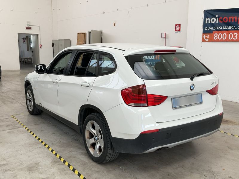 BMW X1 sDrive 18d — zdjęcie 3
