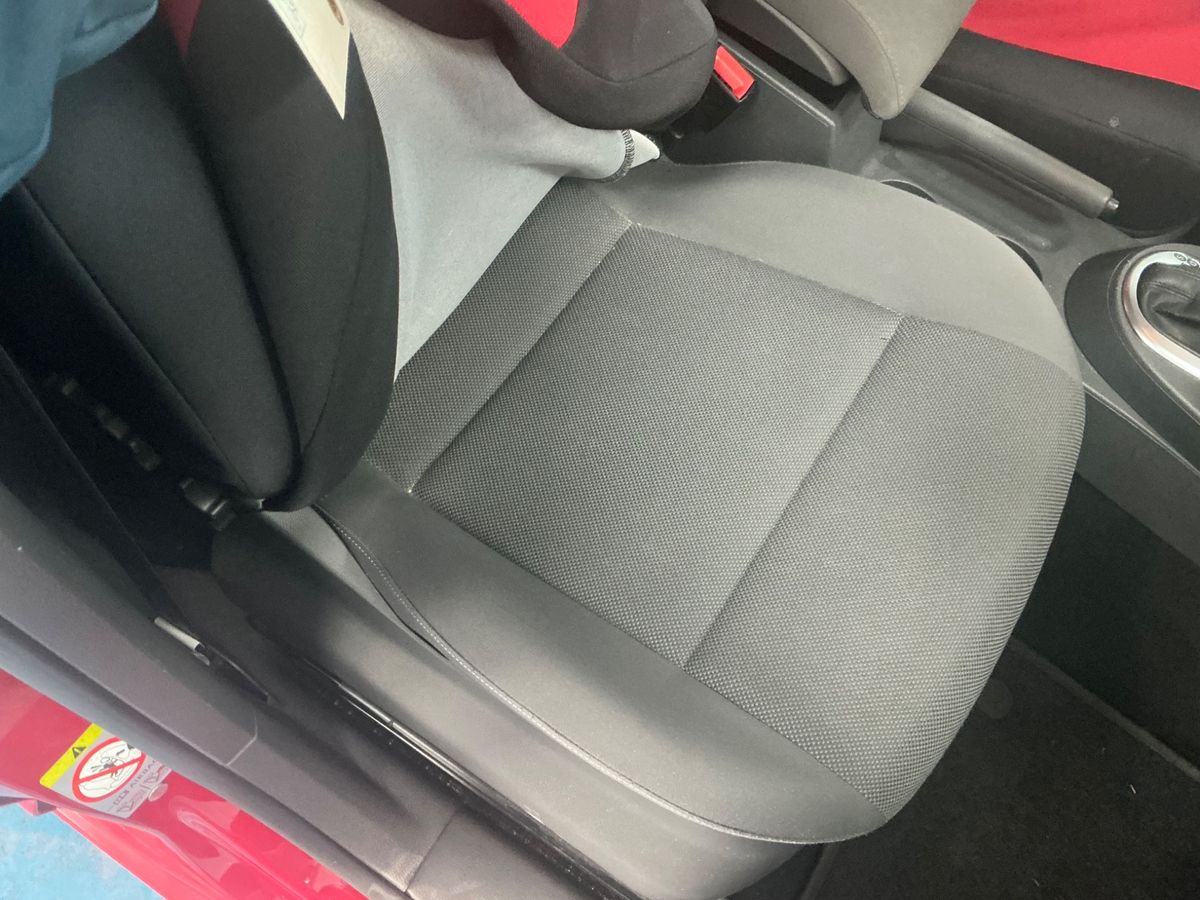 Volkswagen Caddy 2012 — photo 52