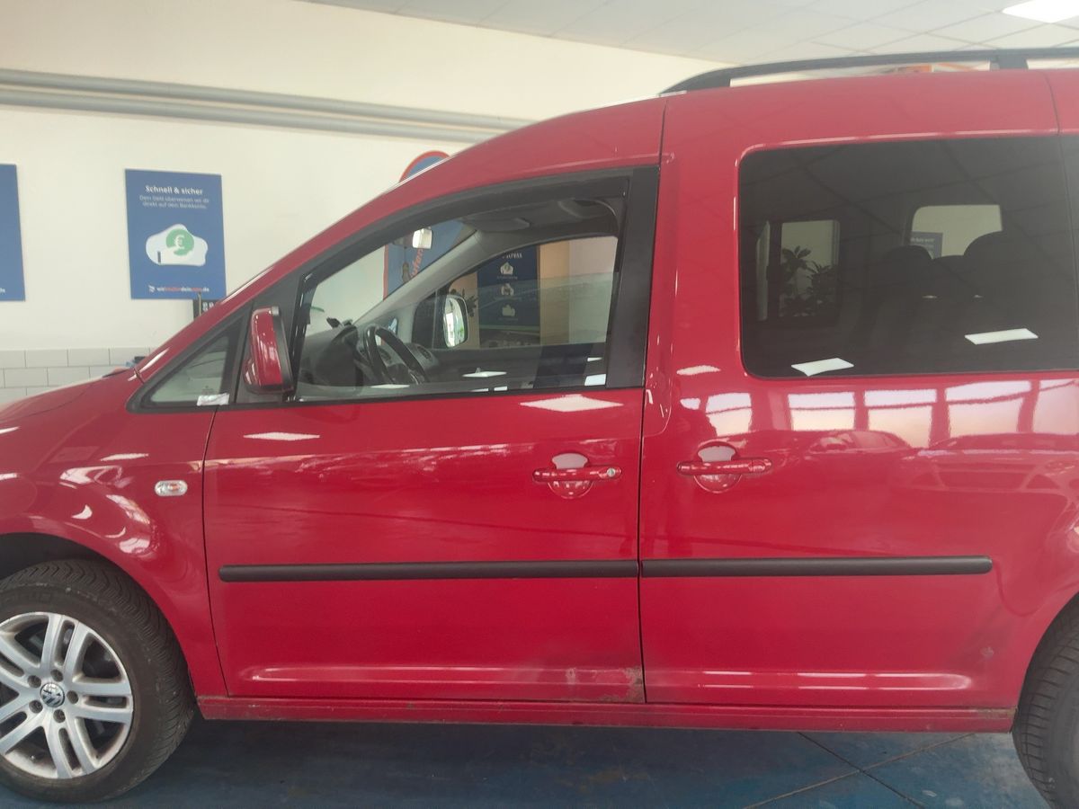 Volkswagen Caddy 2012 — photo 5