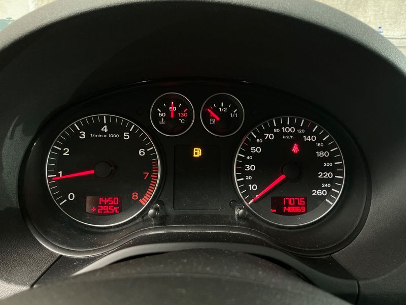Audi A3 1.6 Attraction — zdjęcie 4