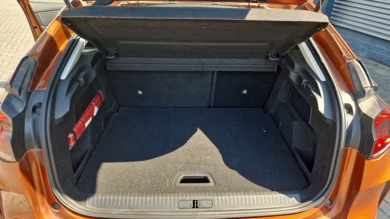 Citroen C4 1.2 PureTech Feel Pack 2021 – снимка 16