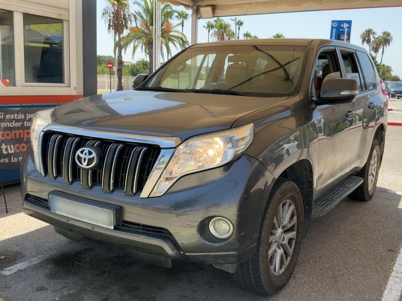 2017 Toyota Land Cruiser
