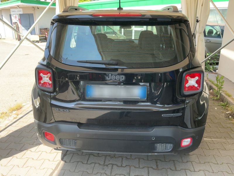 Jeep Renegade 2.0 M-Jet Night Eagle 4WD — zdjęcie 5