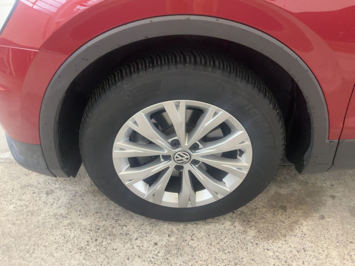 Volkswagen Tiguan 2017 — photo 4