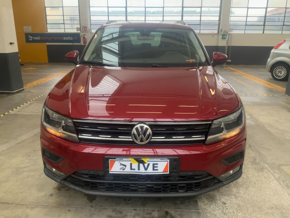 Volkswagen Tiguan 2017 — photo 14
