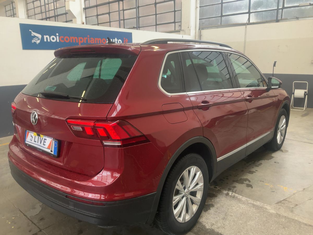 Volkswagen Tiguan 2017 — photo 9