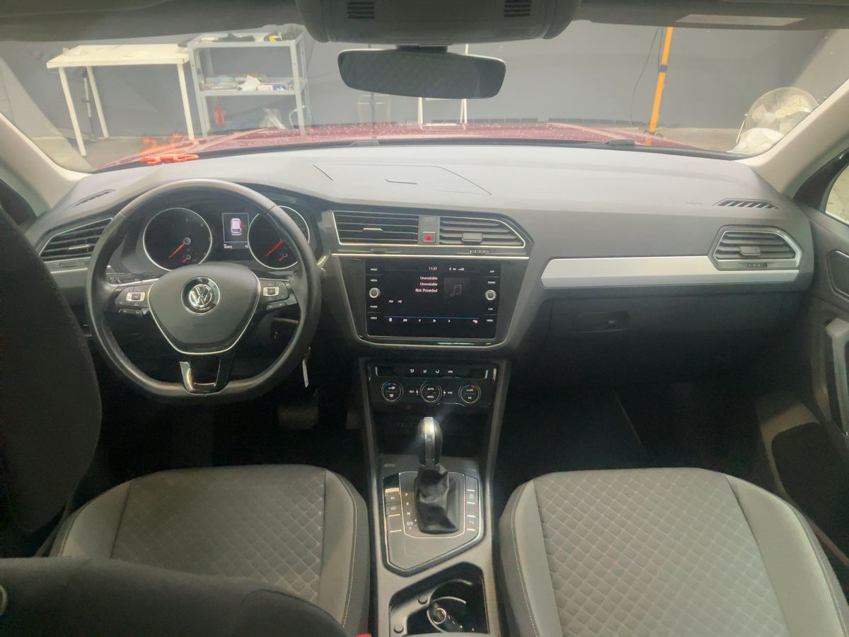 Volkswagen Tiguan 2017 — photo 17
